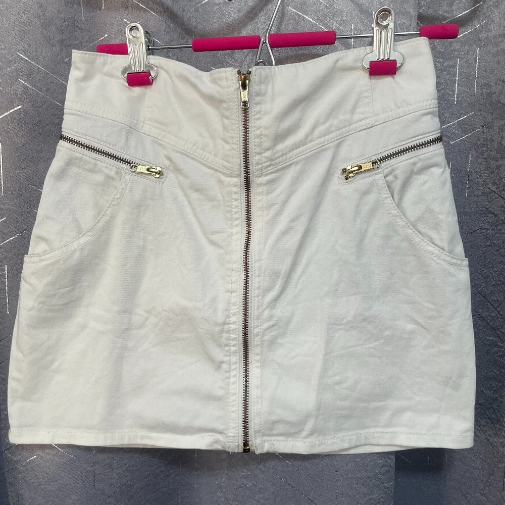 DIVIDED by H&M High-waisted White Zip-Up Straight Fit Skirt - w Zipper  - Sz 8